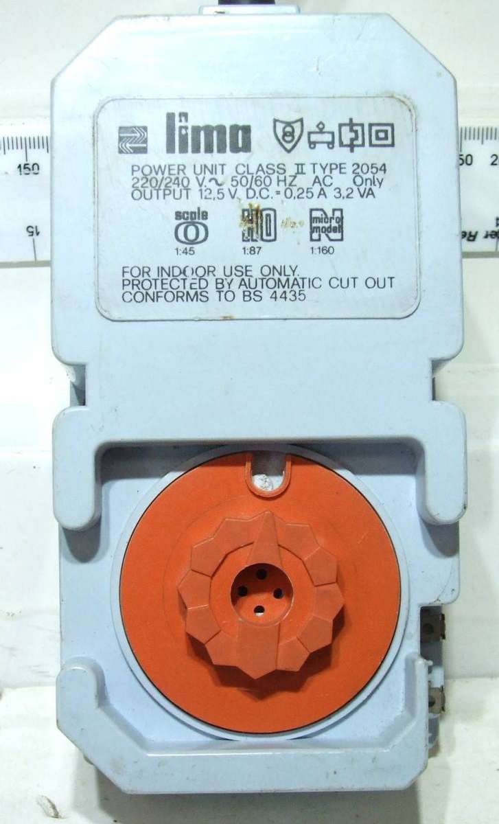 LIMA POWER SUPPLY: 220V/12.5V DC Power Supply/Controller in good un-boxed condition(Italy)
