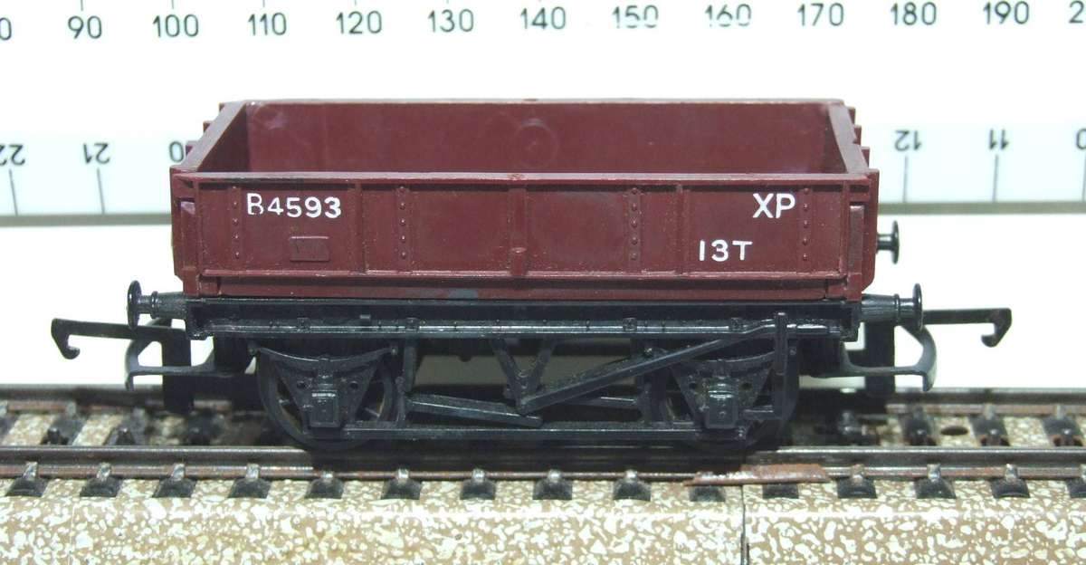 TRI-ANG OO: Vintage Drop Sided Freight Wagon in Fair Un-Boxed, Used Condition (England)