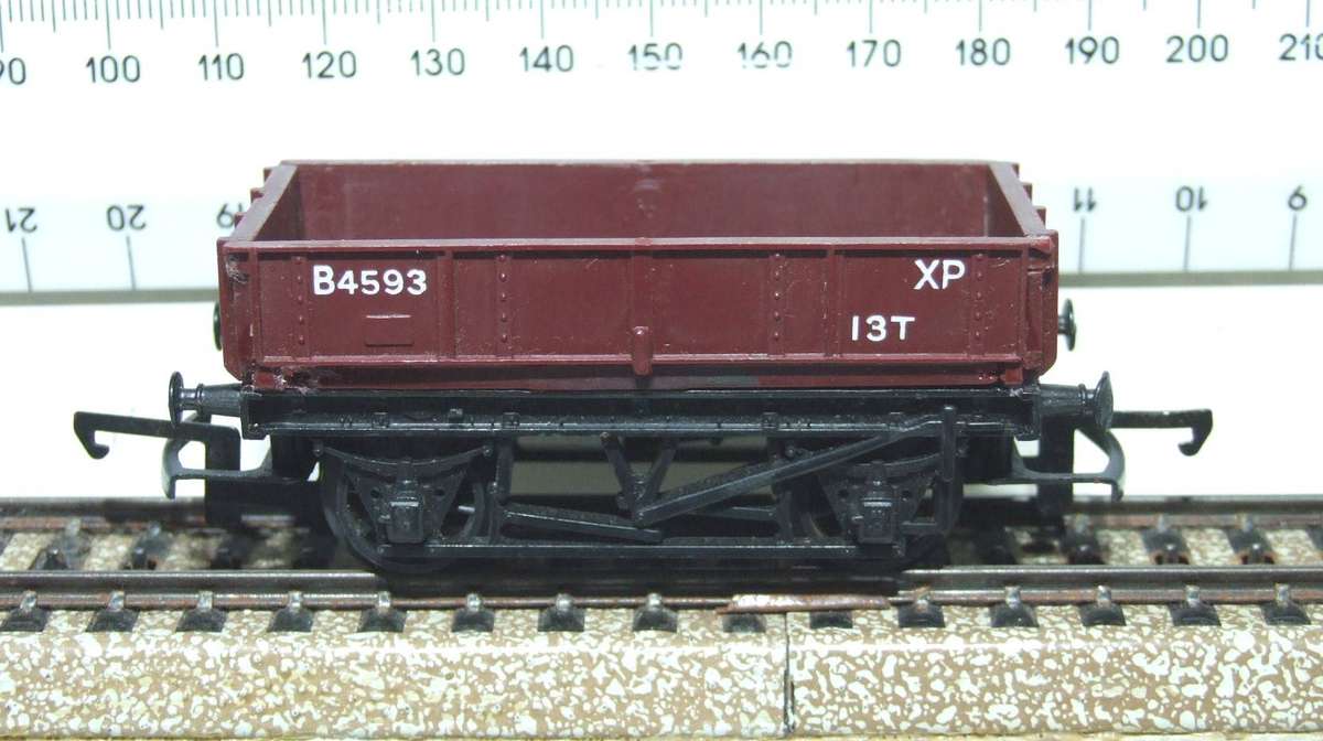 TRI-ANG OO: Vintage Drop Sided Freight Wagon in Fair Un-Boxed, Used Condition (England)