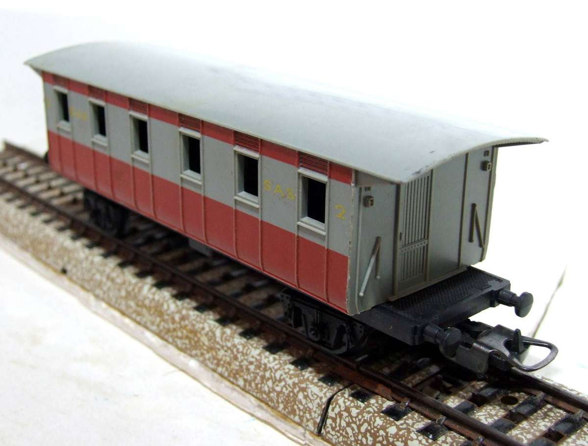 LIMA HO:  Vintage SAR Junior Passenger Coach without Emblem in Good Un-Boxed condition (Italy)