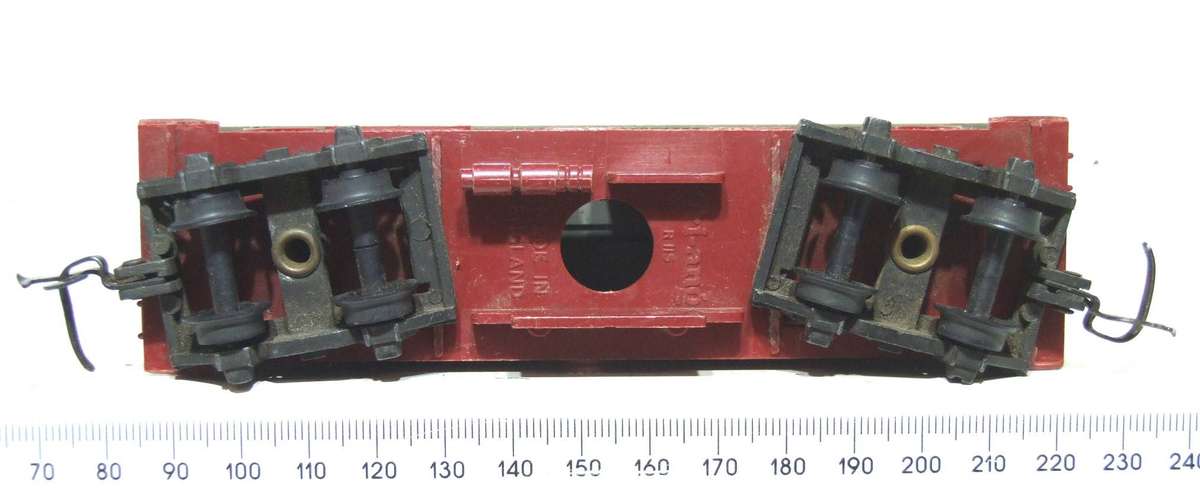 TRI-Ang OO: Vintage Caboose in Fair Un-Boxed, Used Condition (England)