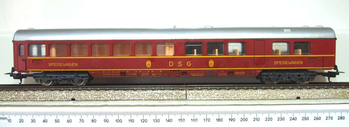 LIMA HO: DSG "Speisewagen" 1st Class Dining Coach in Good un-boxed condition(Italy)