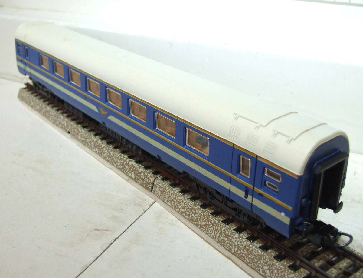 LIMA HO: SAR `Blue Train" 1st Class Passenger Coach in Good un-boxed condition(Italy)
