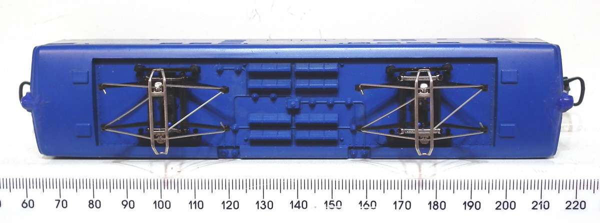 LIMA HO:  SAR `Blue Train` E5 Dummy Loco with Lights  in Good Un-Boxed Operational condition.(Italy)