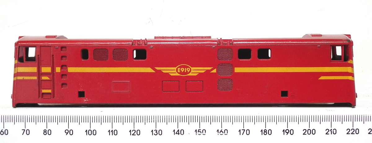 LIMA HO: Red SAR ` Trans Karoo` E5 Locomotive Body in Good condition for Parts or Repair.(Italy)