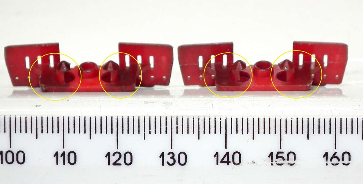 LIMA HO: SAR E5 `Trans Karoo` Locomotive cowcatchers in Good un-boxed condition for Parts.(Italy)