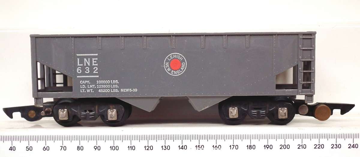 AMERICAN FLYER S:  Vintage 2 Bay LNE Coal Hopper in Very Good Un-Boxed condition(USA)
