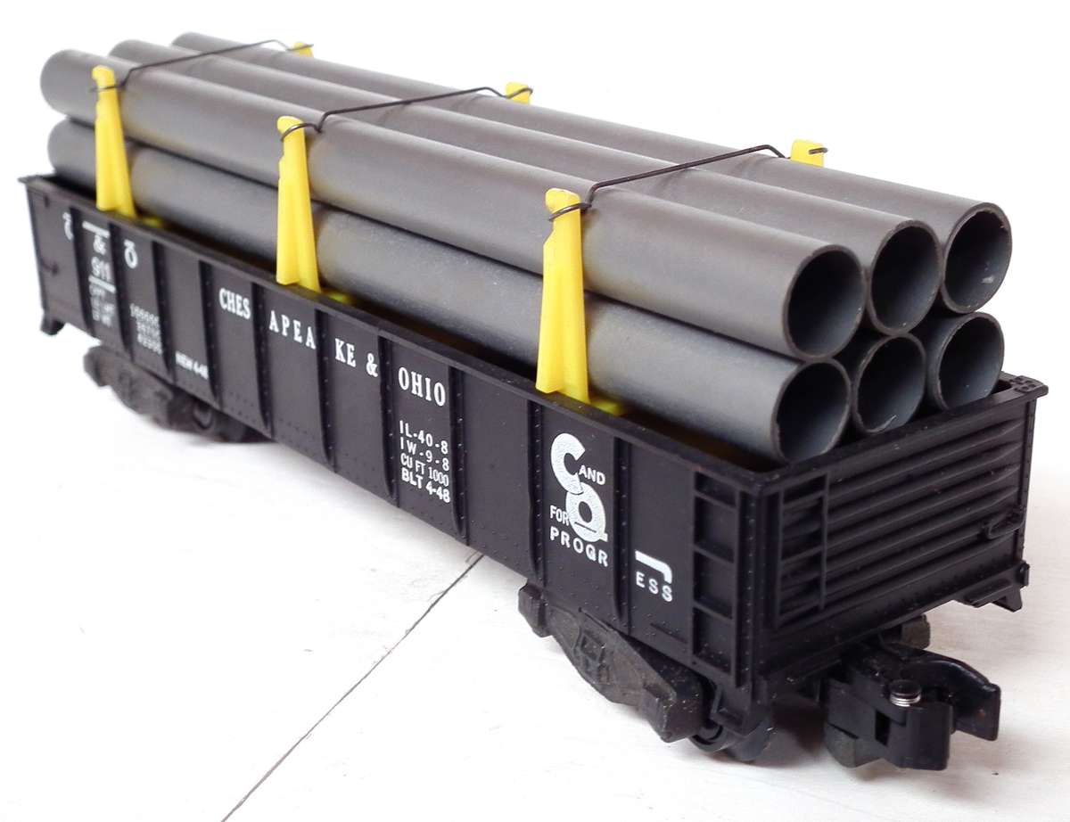 AMERICAN FLYER S:  Vintage C & O Gondola with Pipe Load in Good Un-Boxed condition(USA)
