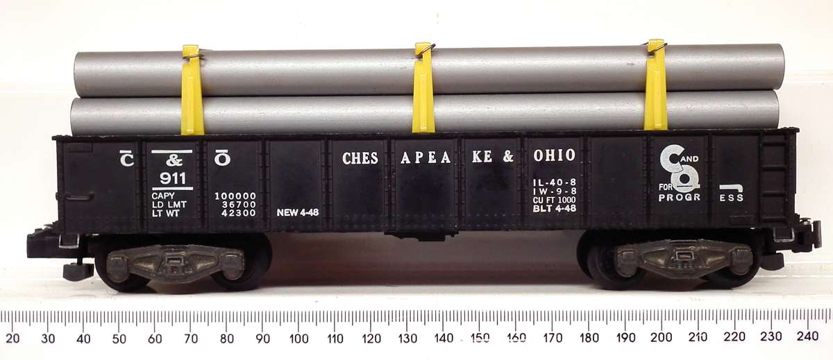 AMERICAN FLYER S:  Vintage C & O Gondola with Pipe Load in Good Un-Boxed condition(USA)
