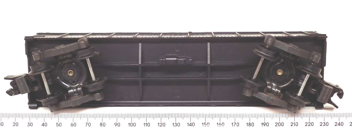 AMERICAN FLYER S:  Vintage C & O Gondola with Pipe Load in Good Un-Boxed condition(USA)