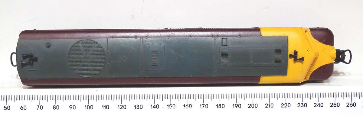 LIMA HO:  6 Axile ALCO DL 500 Diesel Loco in Fair Un-Boxed Operational condition.(Italy)