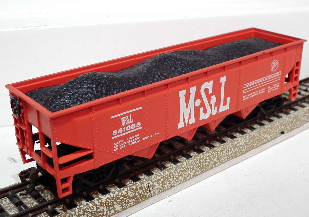 BACHMANN HO:  M-StL Four Bay Coal Hopper in Good Un-Boxed condition.