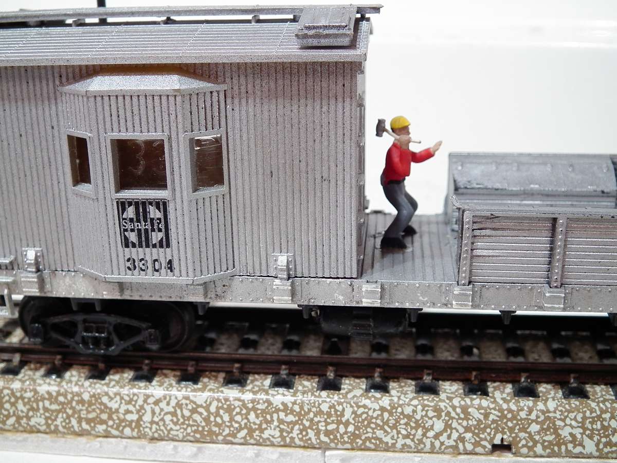 ATHEARN HO:  Vintage SF Track Maintenance Car in Good Un-Boxed condition.