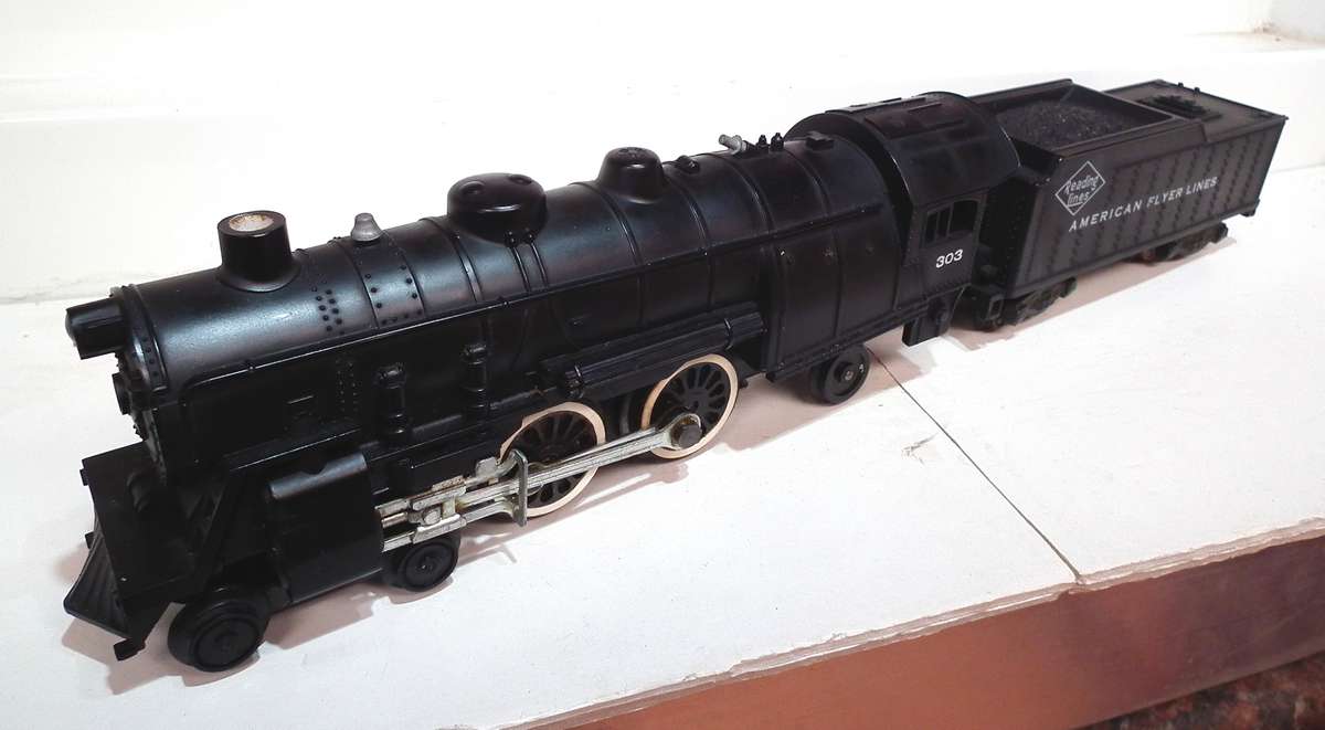 AMERICAN FLYER S:  Vintage 4-4-2 AC Steam Loco(303) with Tender in Very Good Un-Boxed condition(USA)