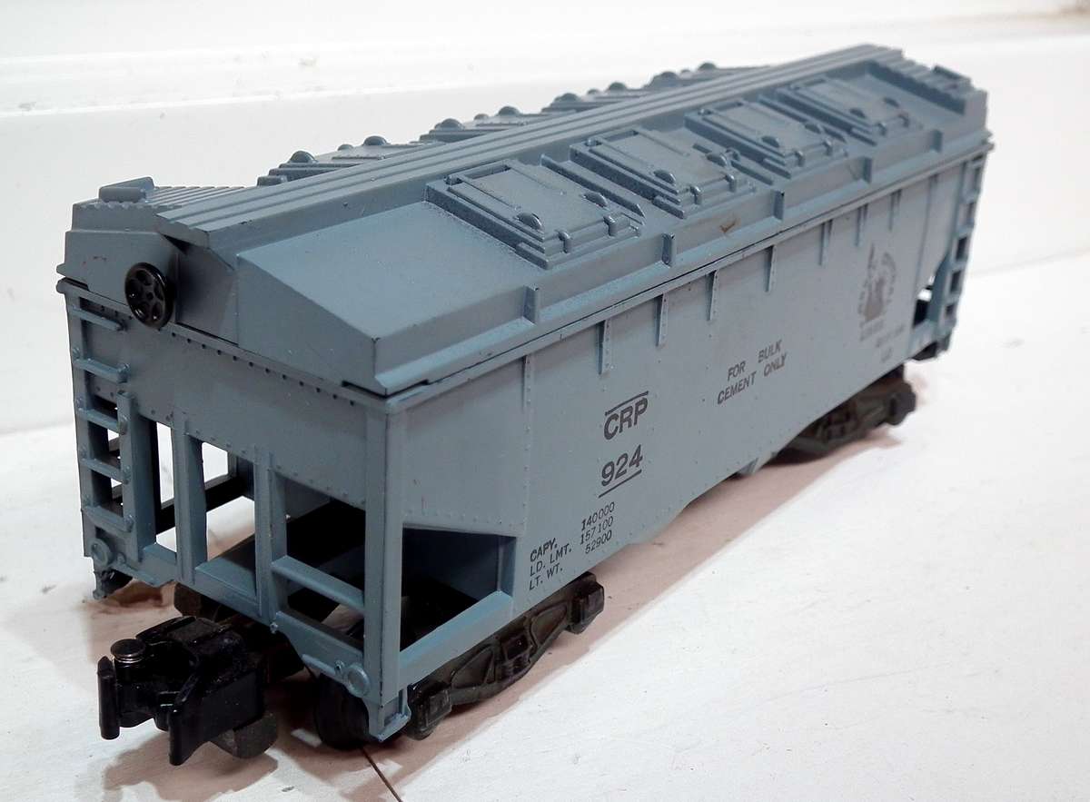 AMERICAN FLYER S:  Vintage 924 Cement Car in Excellent Boxed condition(USA)