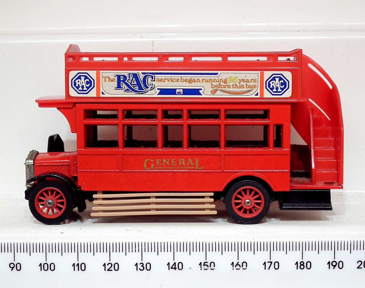 MATCHBOX:  All Metal "GENERAL" 1922 Bus in Good  Un-Boxed Condition.(England)