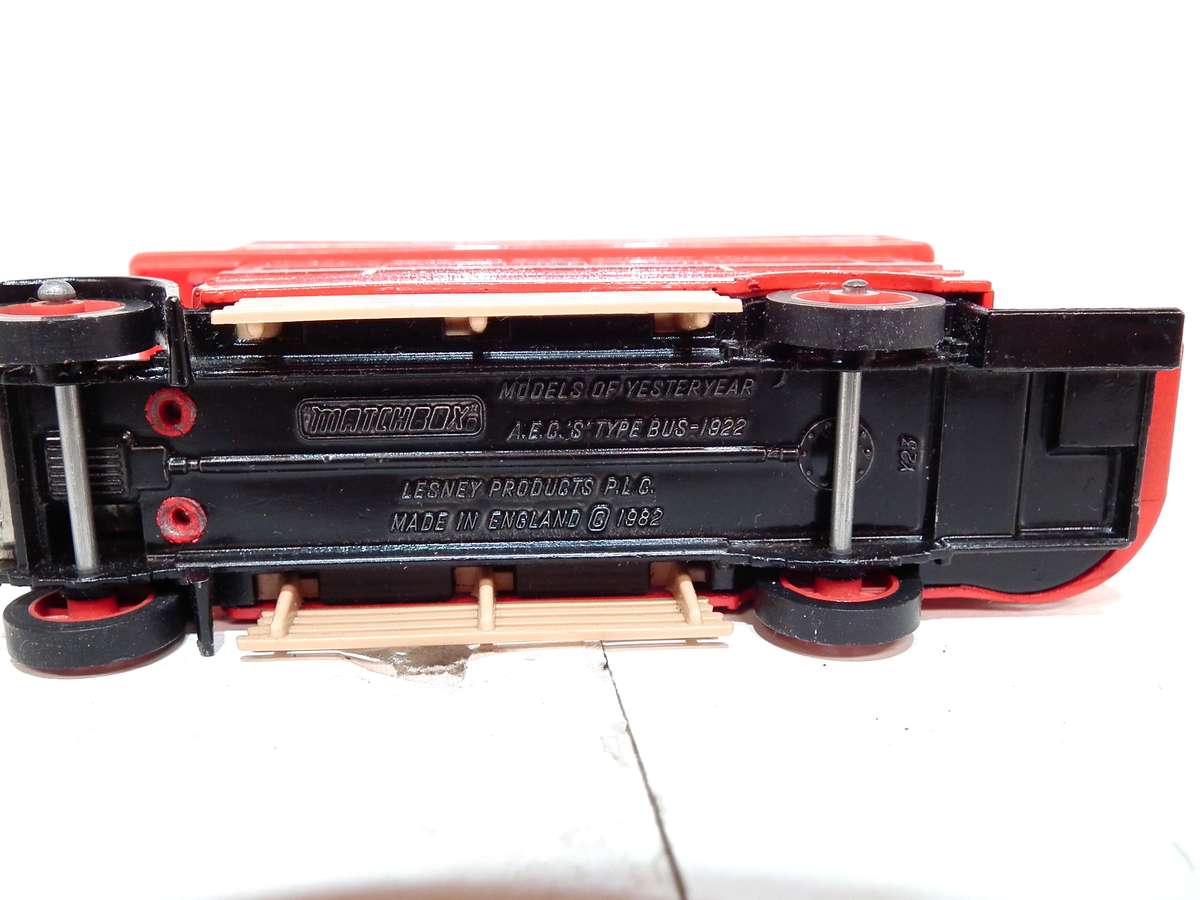 MATCHBOX:  All Metal "GENERAL" 1922 Bus in Good  Un-Boxed Condition.(England)