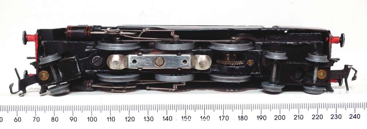 HORNBY DUBLO OO: Heavy Vintage 2-6-4 Tank Steam Locomotive in Very Good Running Condition.(England)