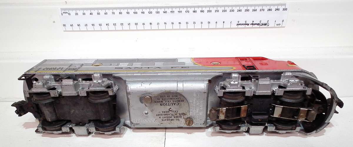 Lionel O Vintage Santa Fe Super Chief Loco Set Good Used Un-Boxed Condition USA