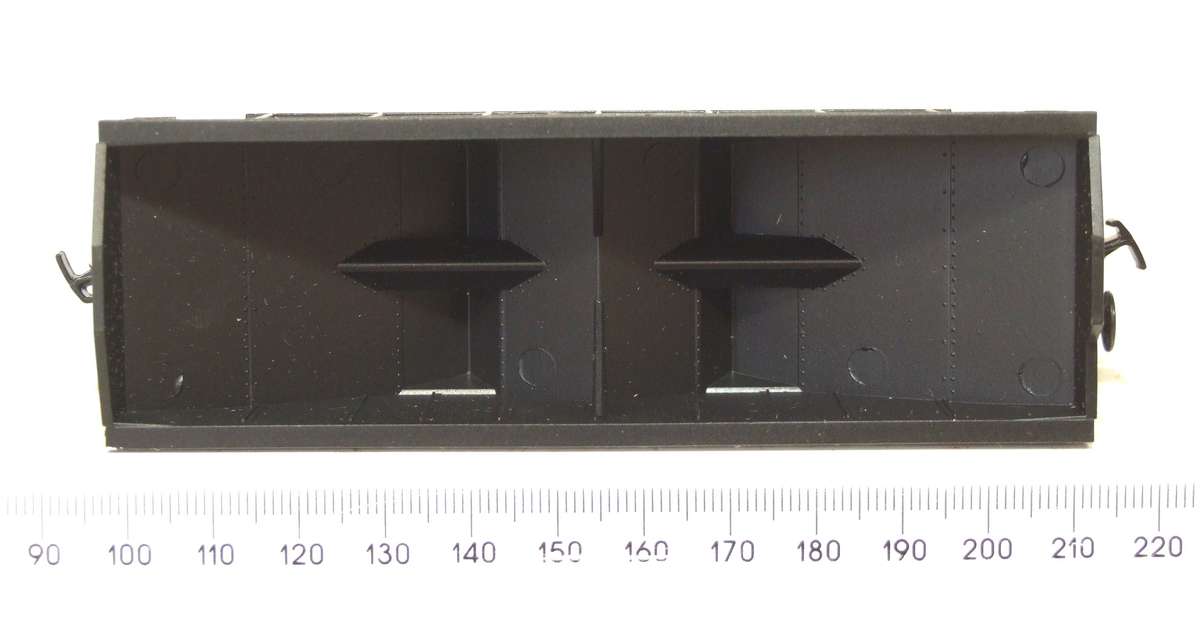 ATHEARN HO: VERGINIA 37' R/S Hopper(5446) in New Old Stock Boxed condition.(USA)