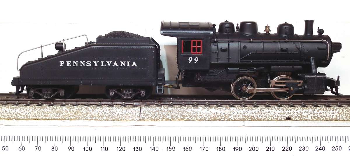MANTUA HO:  Vintage 0-4-0 Steam Loco with Lima Tender in Good Running Condition.