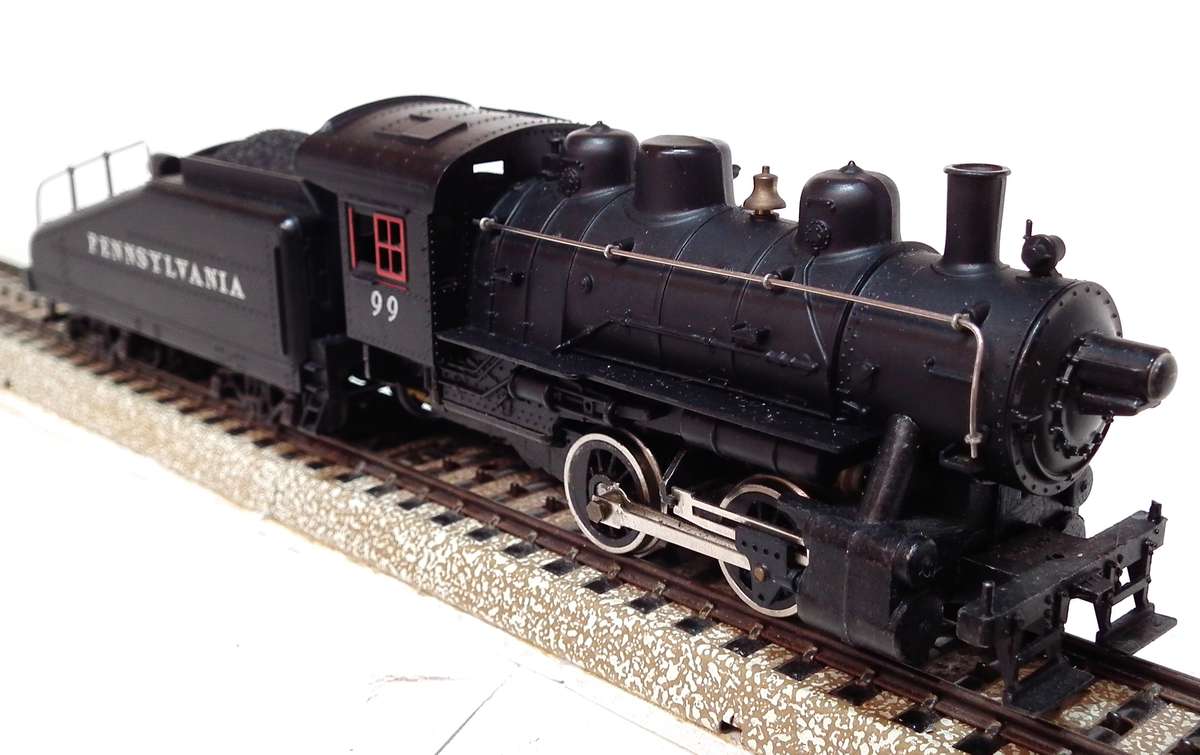 MANTUA HO:  Vintage 0-4-0 Steam Loco with Lima Tender in Good Running Condition.