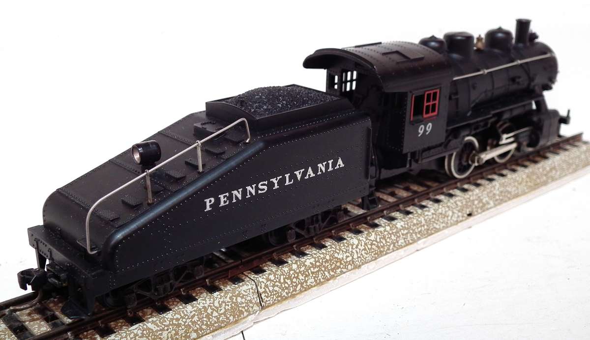 MANTUA HO:  Vintage 0-4-0 Steam Loco with Lima Tender in Good Running Condition.