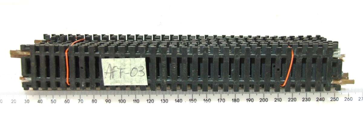 LIMA HO: 15pc Strait Metal Track (403020) in Fair Used un-boxed condition.(Italy))