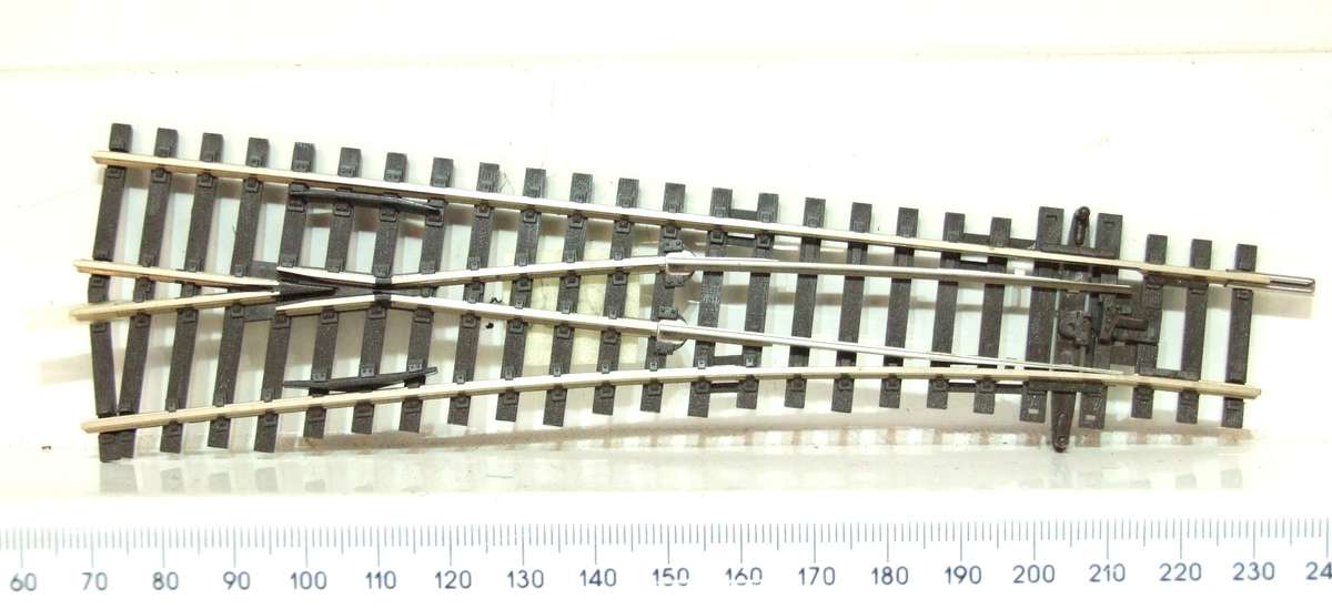 PECO STREAMLINE HO/OO: This Left-hand Nickel Silver Manual Point is in Good Used Condition.(England)