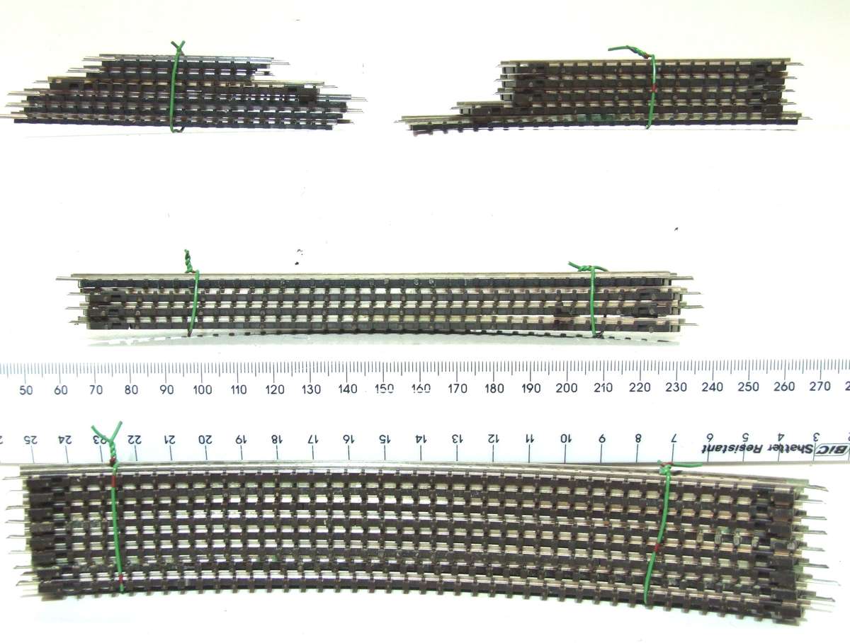 PECO N: This Nickel Silver Mixed Track Lot is in Good Used Condition.(England)