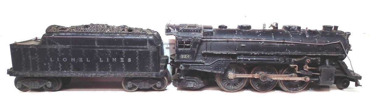 LIONEL O:  Vintage 2-6-2 Steam Loco in SCRAP Condition for Parts or Repair(USA)
