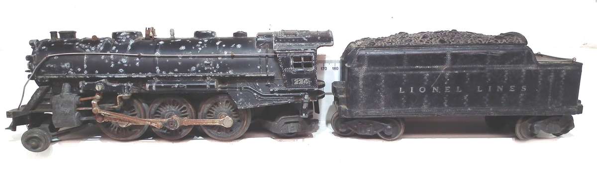 LIONEL O:  Vintage 2-6-2 Steam Loco in SCRAP Condition for Parts or Repair(USA)