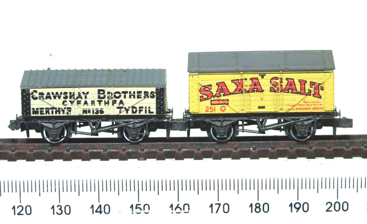 PECO N:  Vintage English Freight Cars in Good Un-Boxed condition (Brittan)