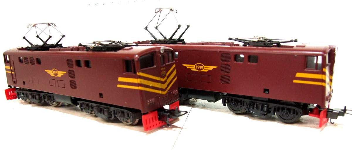 LIMA HO:  SAR E919 "Trans Karoo" Class E5 Electric Loco Set in Very Good Un-Boxed condition (Italy)