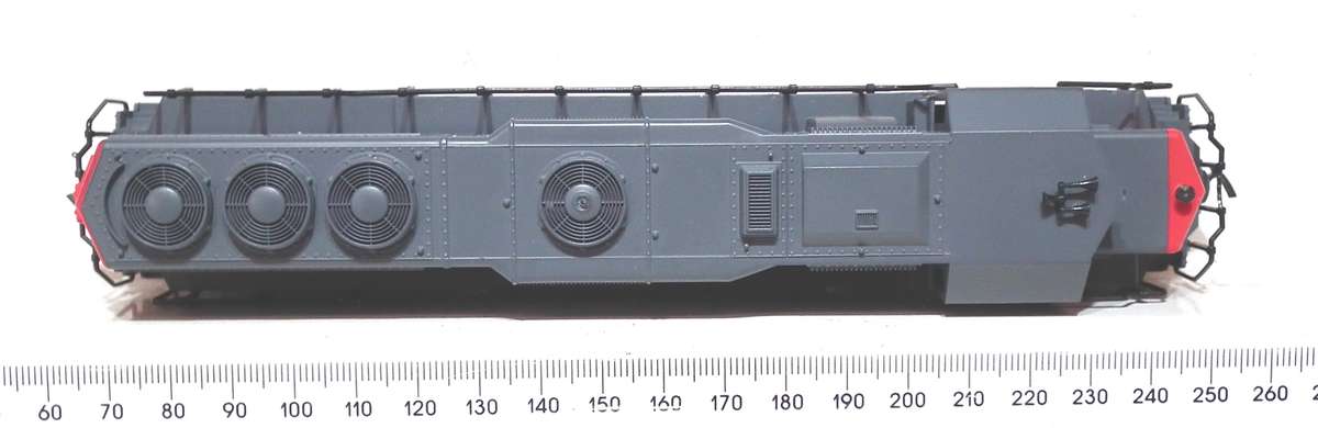 ATLAS HO:  Detailed CB 4 Axial GP 40 Diesel Loco in Like New Boxed Operational condition.(Austria)