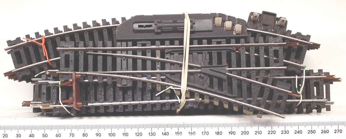 LIMA HO: Complete 21pc Oval Metal Track with Turnout and Buffer Stop in Good Used Condition.(Italy)