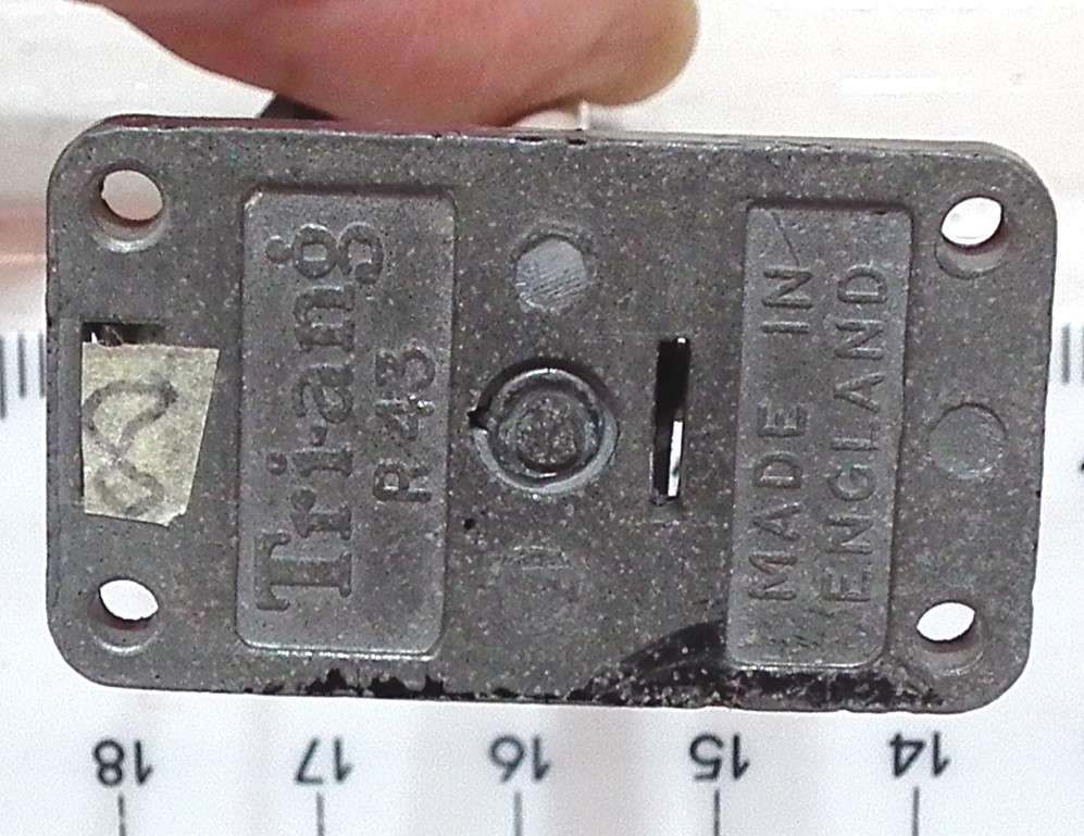 TRI-ANG OO: Vintage Single Mast Railway Signal(R43) in Fair Used condition(England)