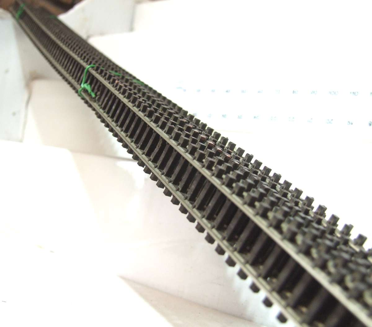 PECO N: This 8pc 420mm Long Nickel Silver Flex Track is in Fair Used Condition.(England)