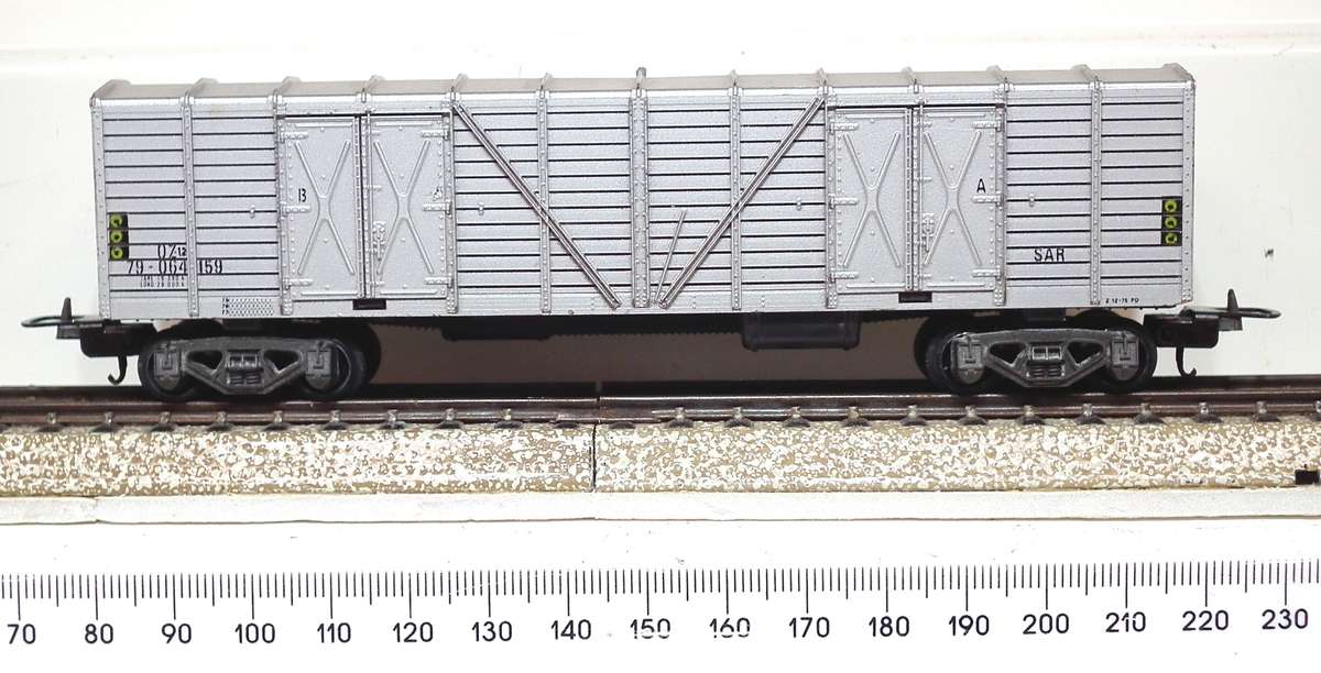 LIMA HO: SAR Silver OZ Wagon in Good Un-Boxed, Used Condition (Italy)