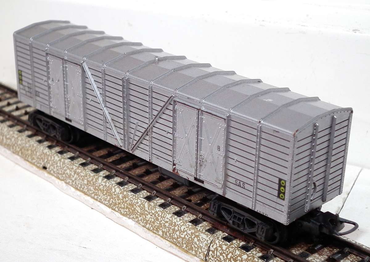 LIMA HO: SAR Silver OZ Wagon in Good Un-Boxed, Used Condition (Italy)