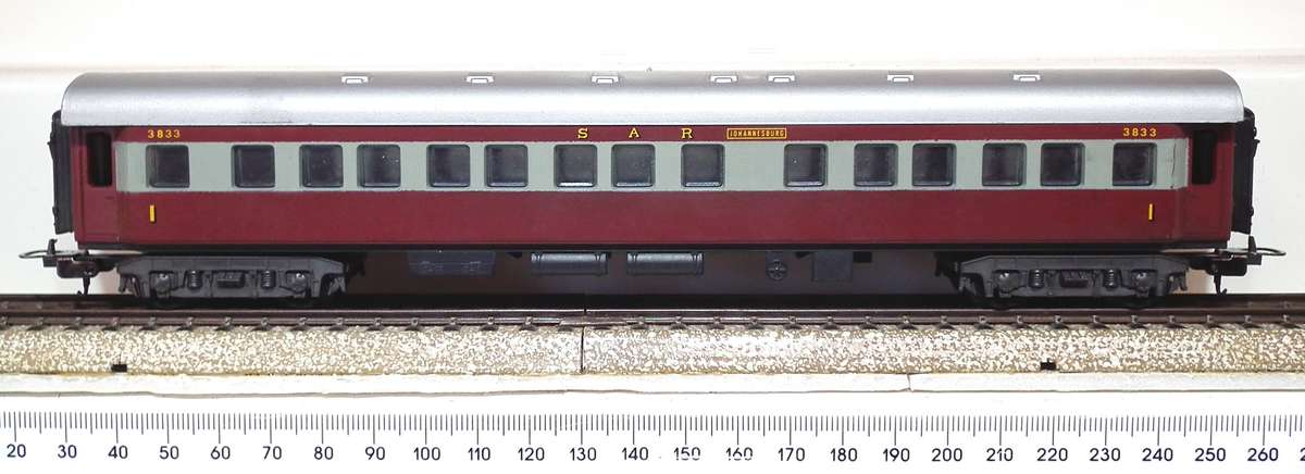 LIMA HO: SAR `Trans Karoo JOHANNESBURG` 1st Class Coach in Good, Used and Un-boxed condition(Italy)