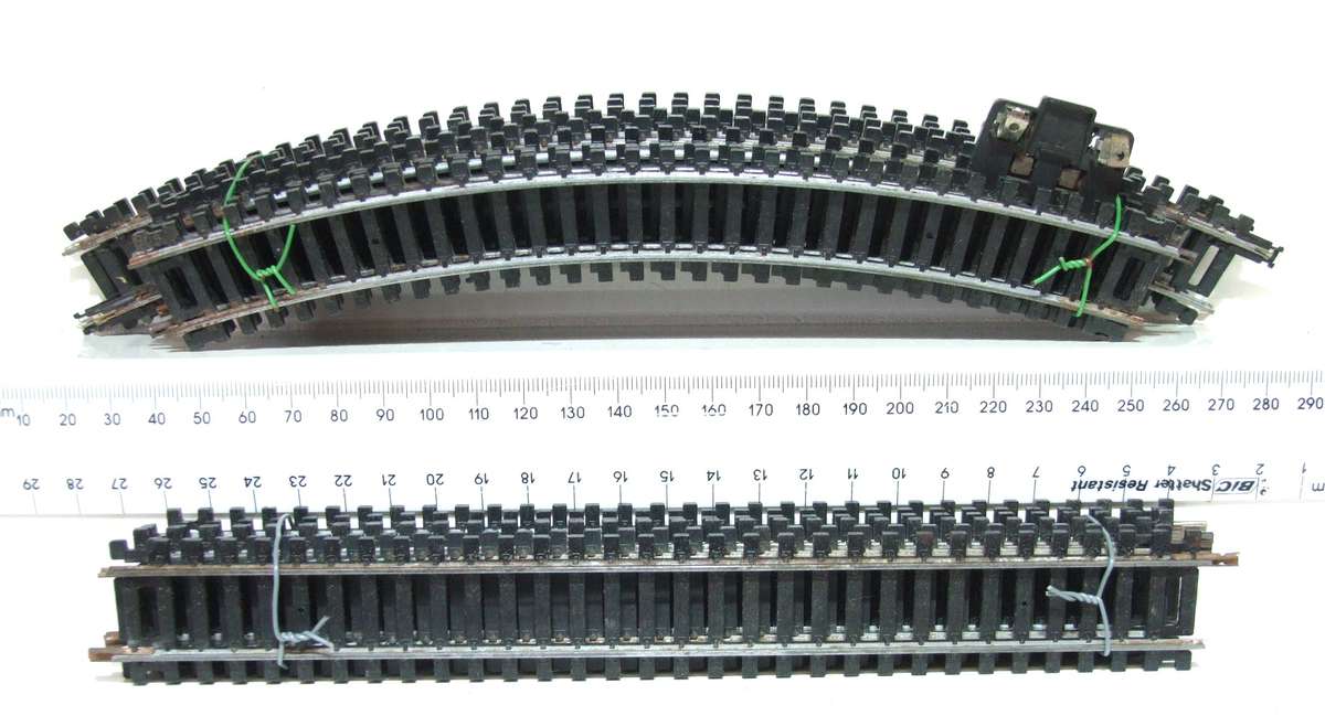 LIMA HO: 15pc Mixed Steel Track in Fair Used un-boxed condition.(Italy))