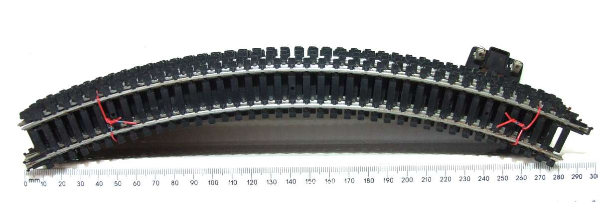 LIMA HO: 13pc 333mm Curved Steel Track in Fair Used un-boxed condition.(Italy))