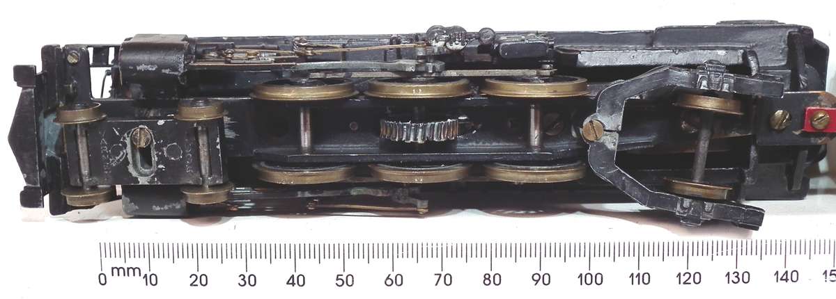 VARNEY OO: Detailed All Metal 4-6-2 Steam Loco with Tender in Fair Running Condition.(USA)