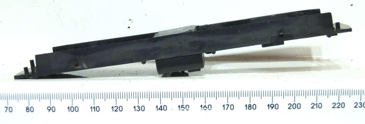 LIMA HO: SAR Power E5 Locomotive Chassis in Good condition for Parts.(Italy)