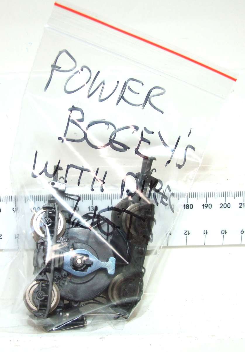 LIMA HO: SAR E5 Powered Loco Bogeys with Directional Lights  in Good Condition for Parts.(Italy)