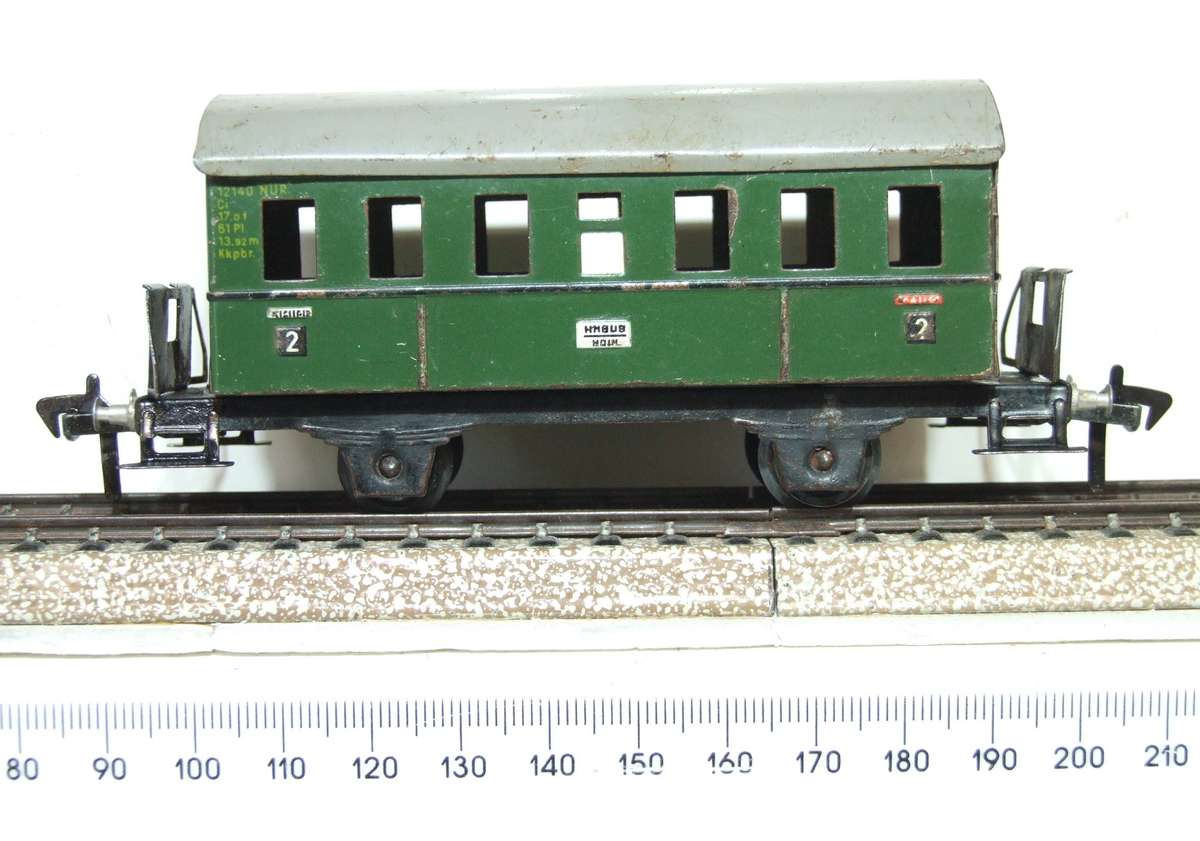 FLEISCHMANN HO: Vintage Tin Metal Passenger Wagon in Fair Un-Boxed, Used Condition (GR)