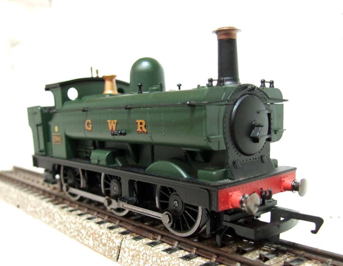HORNBY OO: Vintage 0-6-0 "GWR" Tank Steam Locomotive(2764) in Very Good Running, Unboxed Condition.