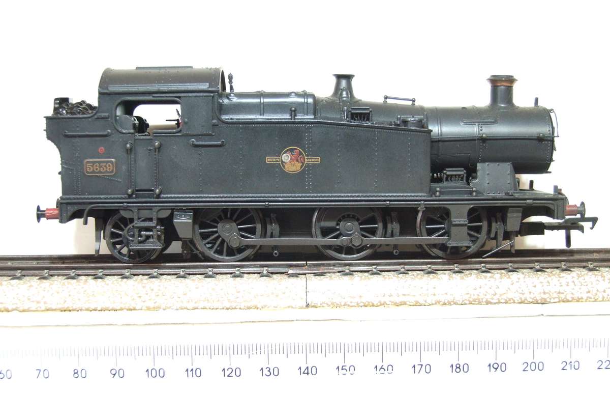 BACHMANN OO: Vintage Class 56XX Tank Steam Locomotive(5639) in Like New Running, boxed Condition.