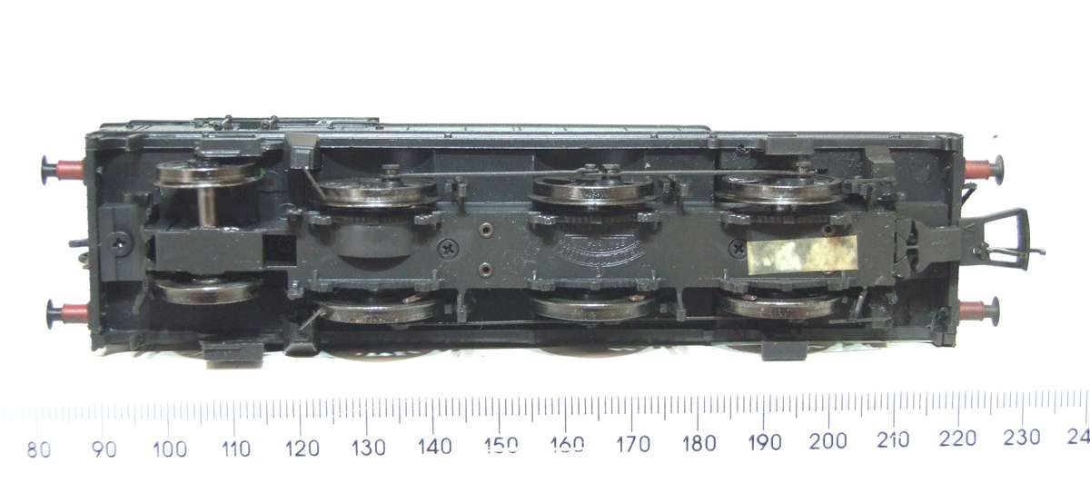 BACHMANN OO: Vintage Class 56XX Tank Steam Locomotive(5639) in Like New Running, boxed Condition.